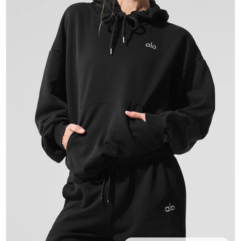 ALO Yoga Black Pullover Hoodie! NWOT